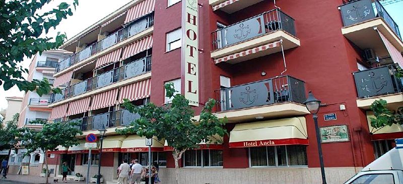 Ancla Hotel *